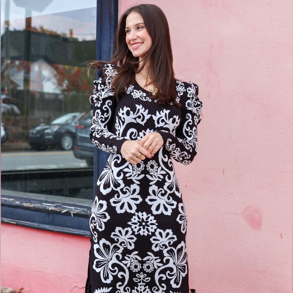 FARM Rio Cashew Mandala Knit Long Puff Sleeve Midi Sweater Dress Size Small NWT